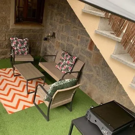 Rez De Maison/jacuzzi Prive/patio Fleuri *