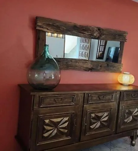 Appartement Rez De Maison/jacuzzi Prive/patio Fleuri *