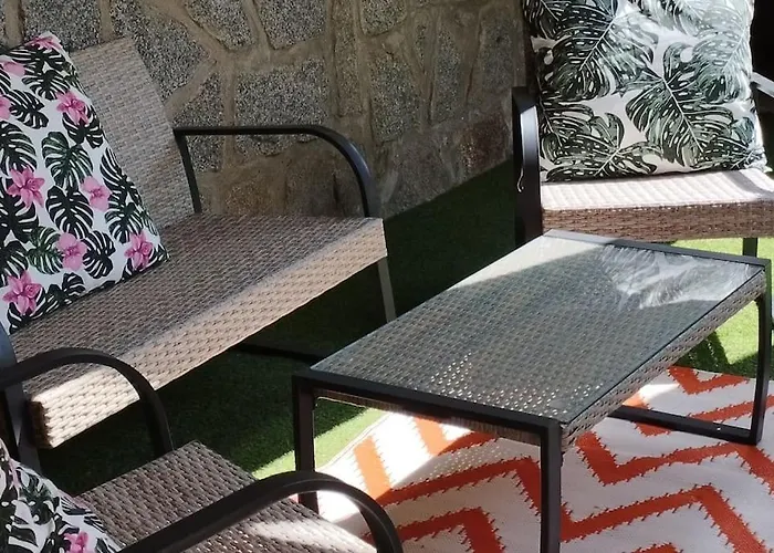 Appartement Rez De Maison/jacuzzi Prive/patio Fleuri *